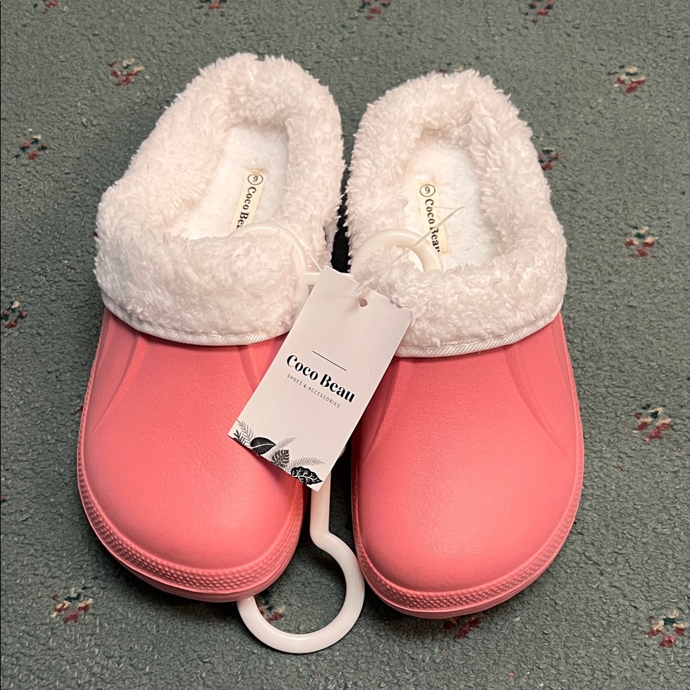 Coco Bean Pink Fuzzy Clogs